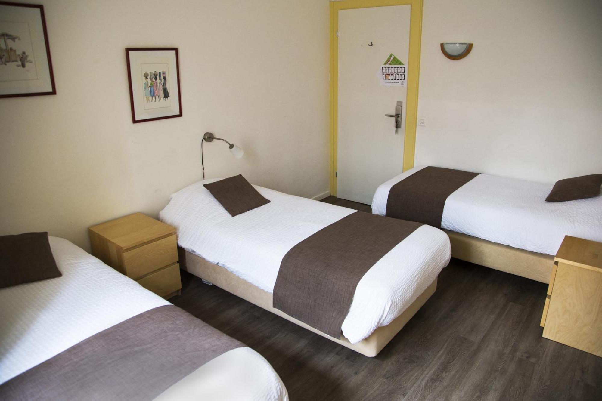 Hotel Du Marche لوزان الغرفة الصورة